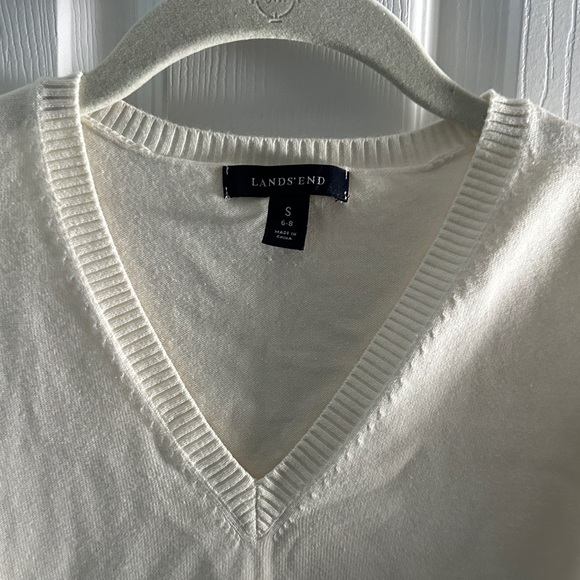 Lands’ End V-neck Sweater - White - Picture 2 of 6
